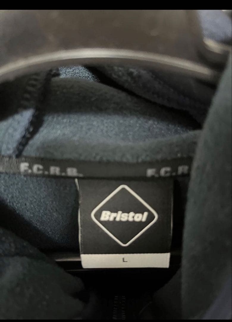 F.C.Real Bristol フード付きジャケット L ネイビー