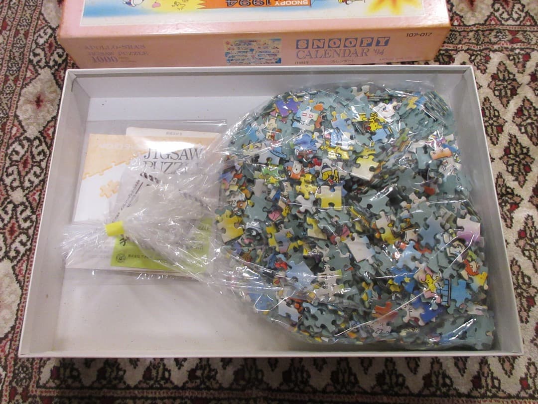 【中古品】スヌーピーカレンダージグソーパズル　1994年版 1000ピース