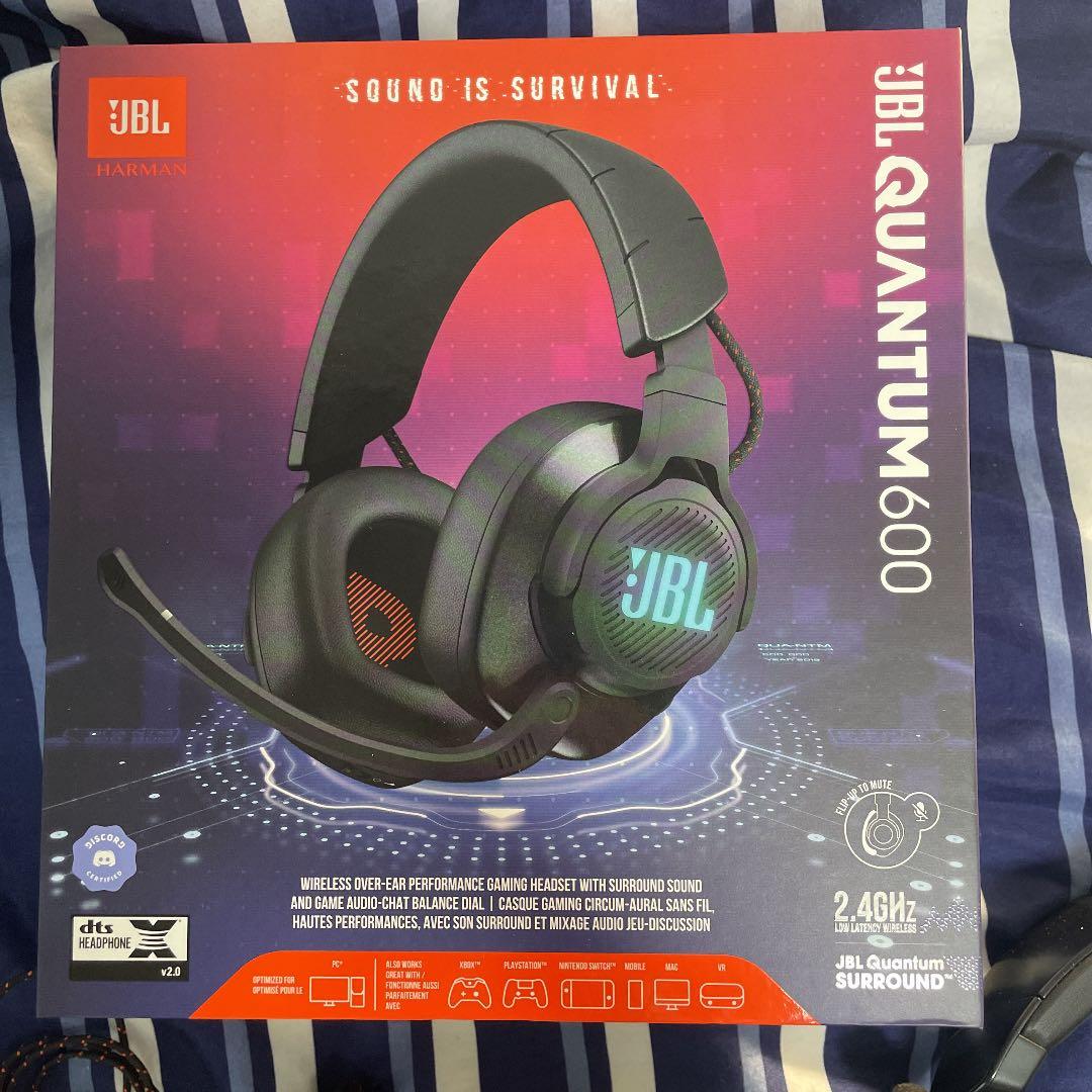 JBL QUANTUM 600 ゲーミングワイヤレスヘッドホン