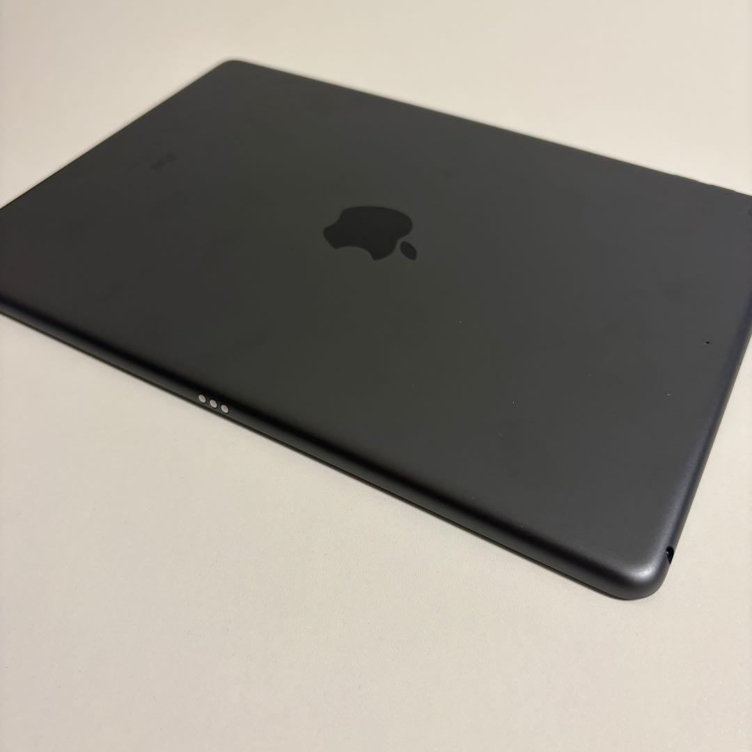 ジャンク品 iPad 9世代 64GB 10.2インチ スペースグレー