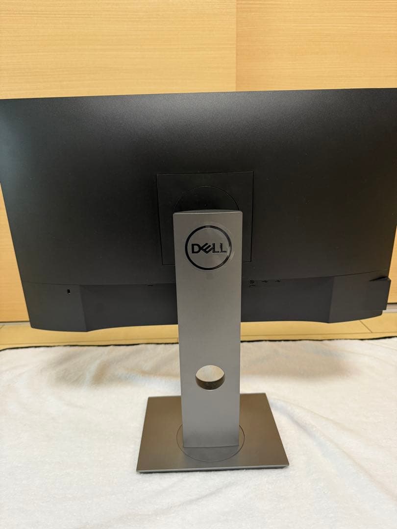 DELL P2419HC 23.8インチ モニター