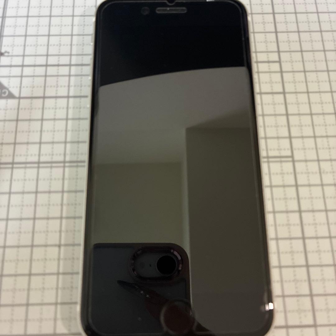 美品✨Apple iPhonese2ほぼ未使用‼️