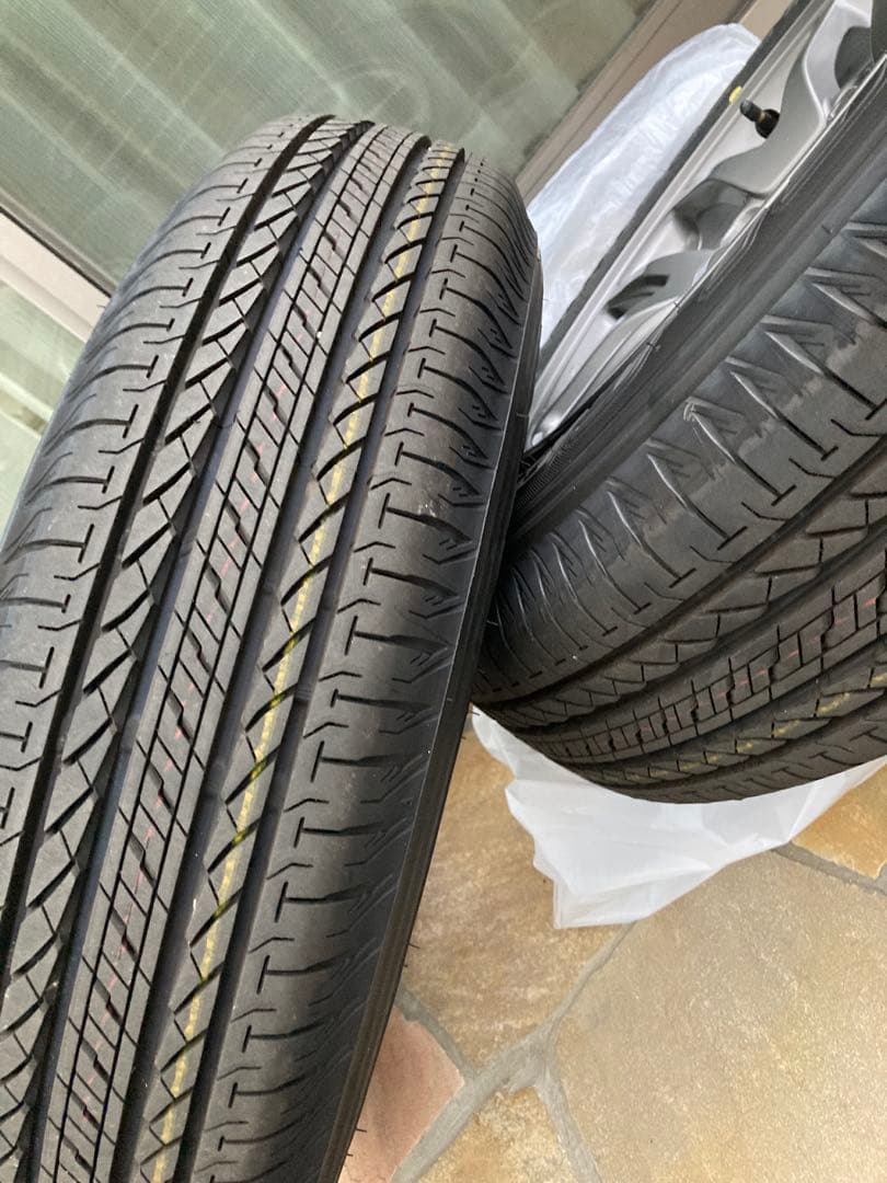 新車4本ジムニーXC ブリヂストン　純正タイヤホイールセット　センターキャップ