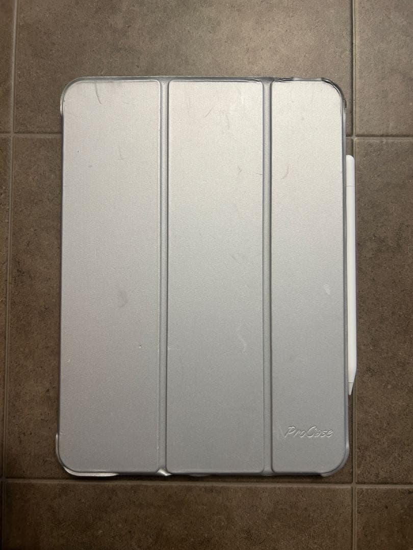 Apple iPad第10世代本体 + Apple Pencil +カバー付き