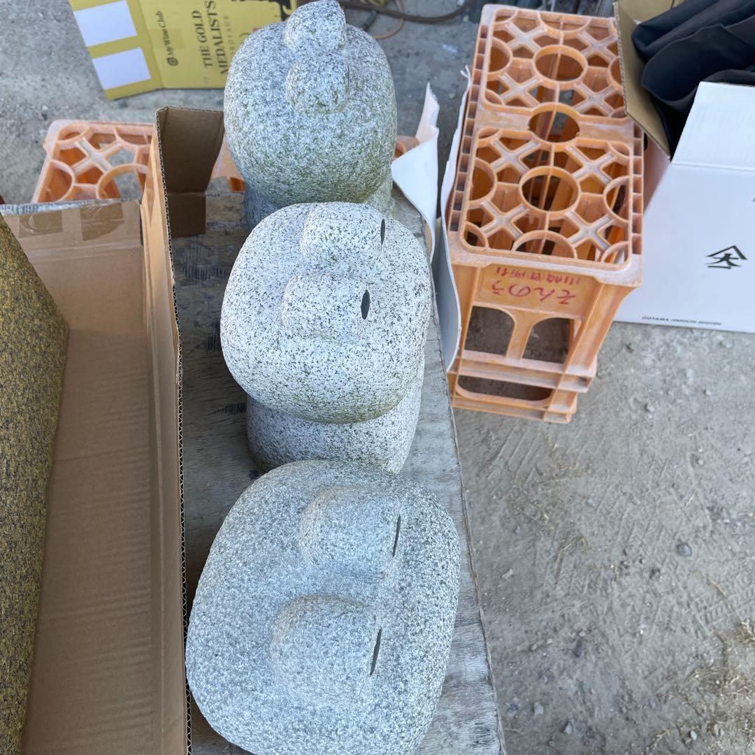 ケロちゃん　手作り　御影石　玄関先セット品　置物　3個セット