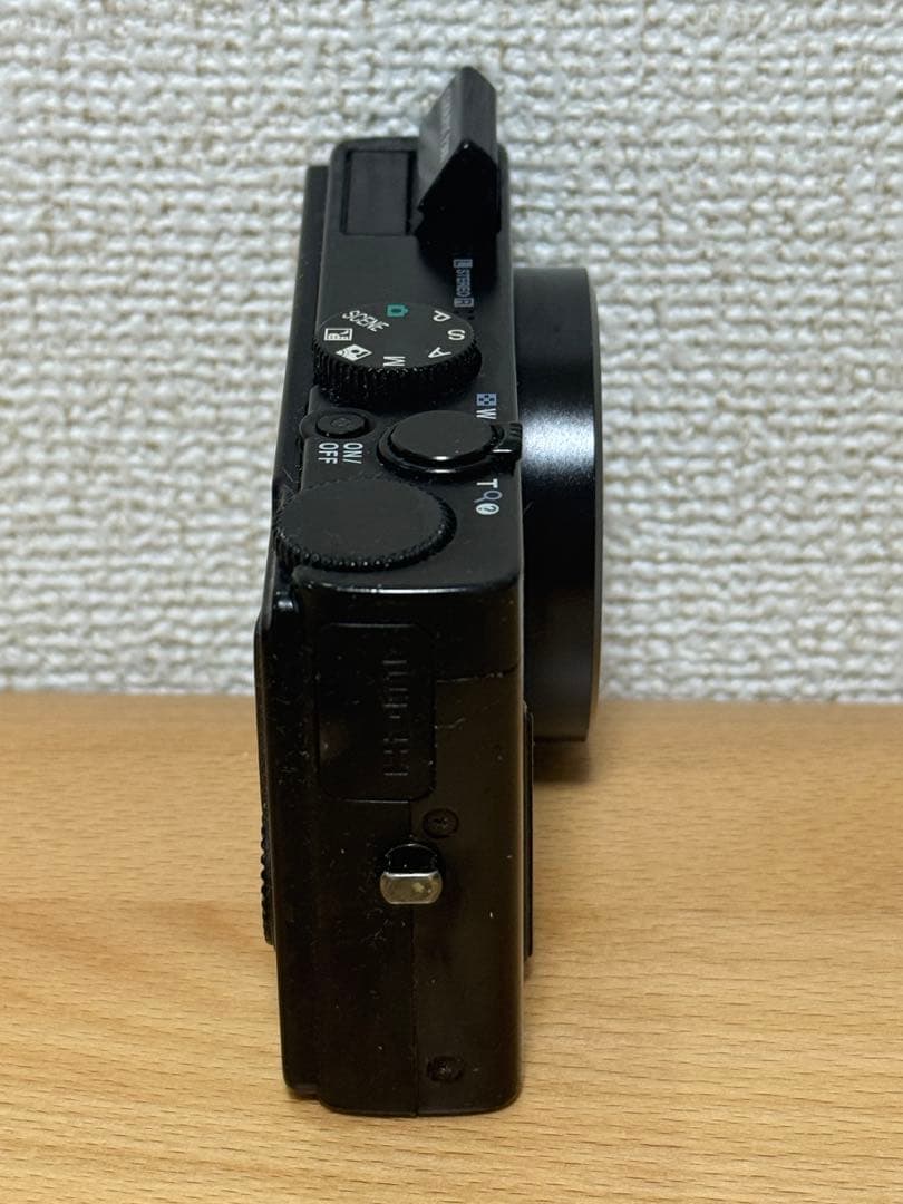 Nikon COOLPIX P300ブラック デジカメ バッテリー 充電ケーブル