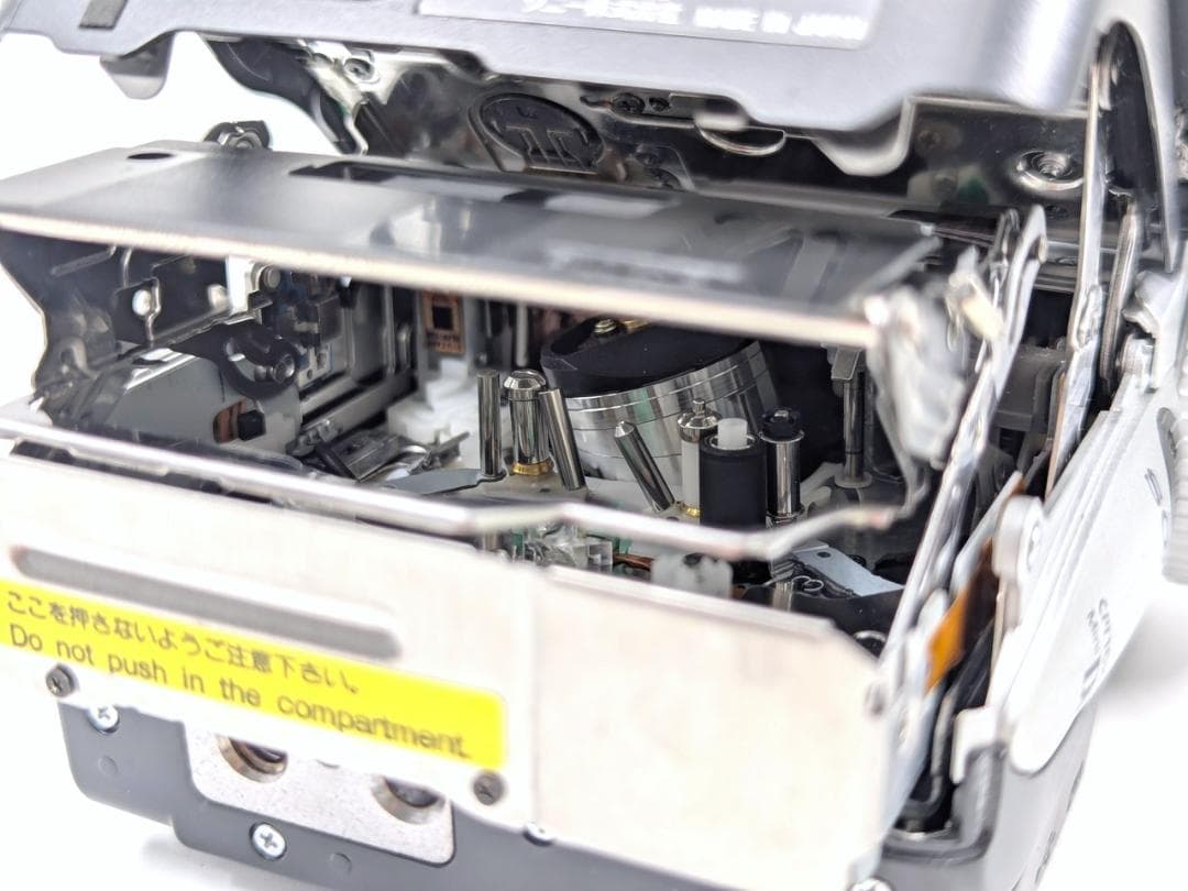 miniDVのダビングに！ SONY ビデオカメラ DCR-PC101 02