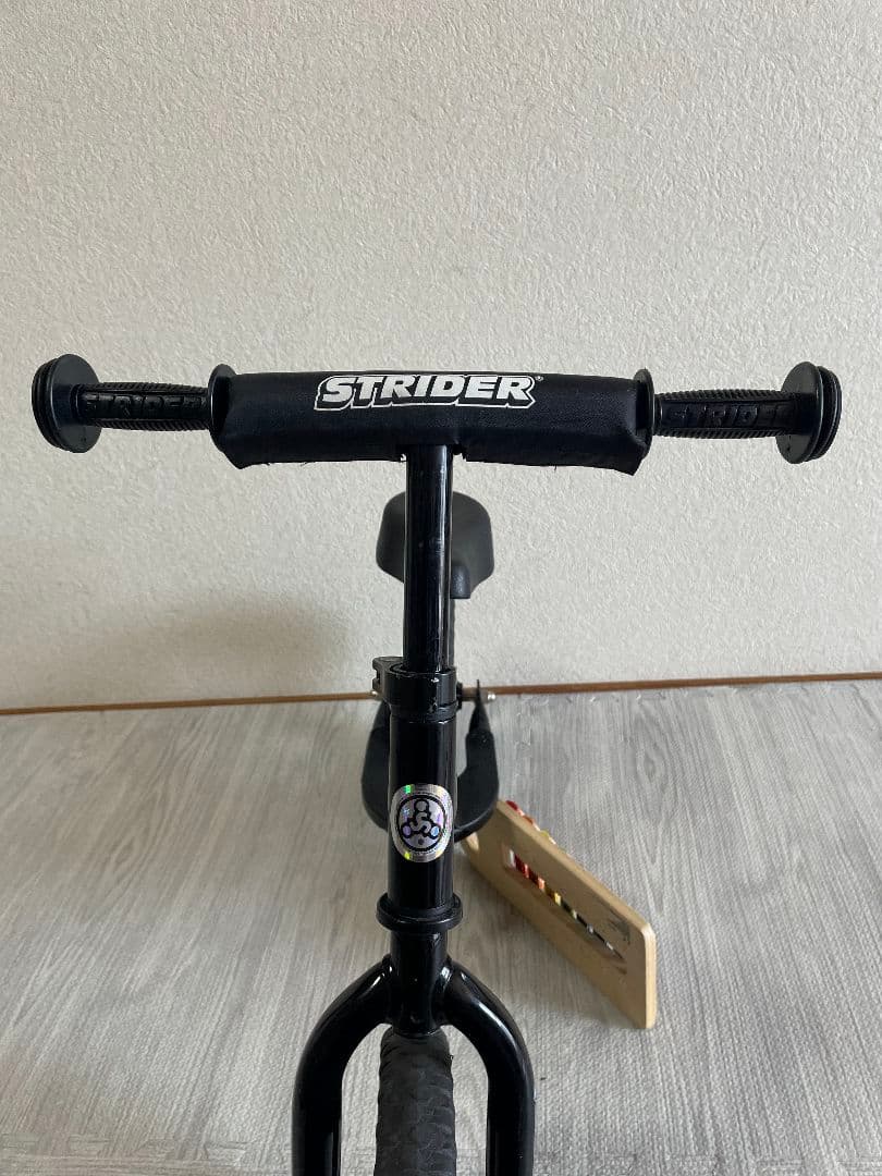 ストライダー 12インチ スポーツタイプ ブラック