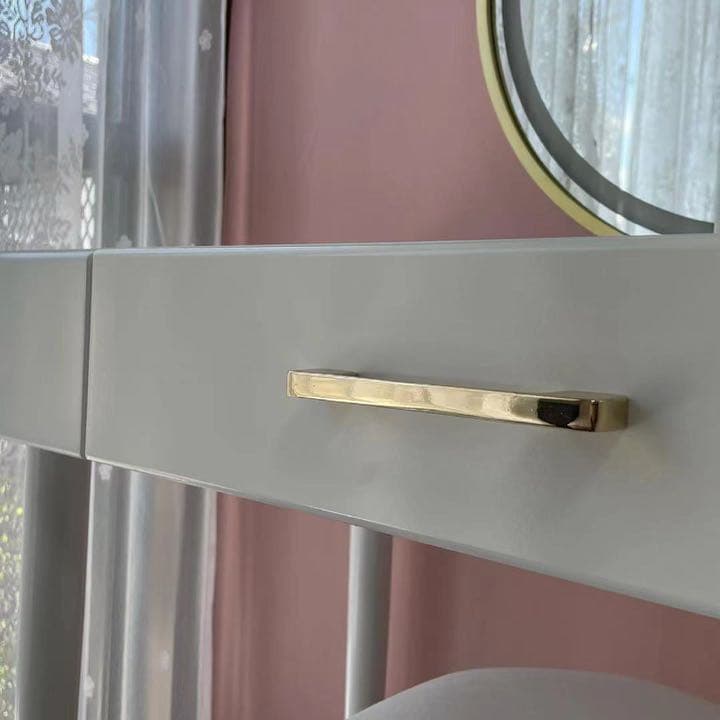 北欧風オシャレドレッサー　ホワイトLED3段調節ミラー付ドレッサー　椅子別売り