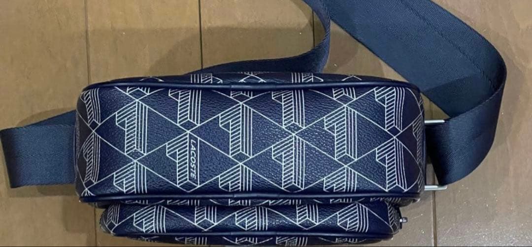 バムケロLACOSTE ラコステ モノグラム ショルダーバッグ ネイビー