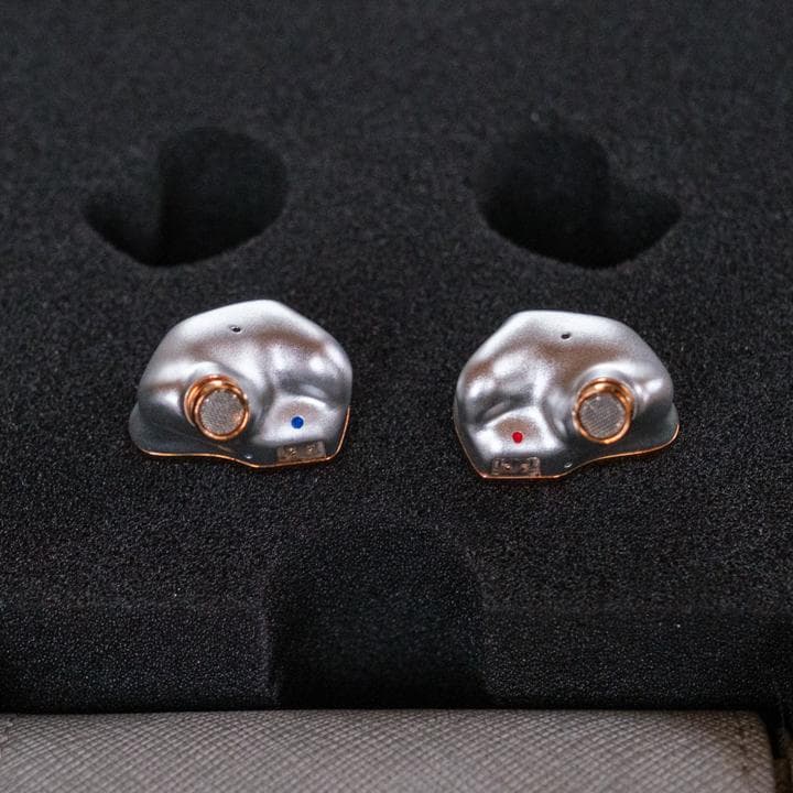 MUSE HiFi ME1 イヤホン【付属品完備】