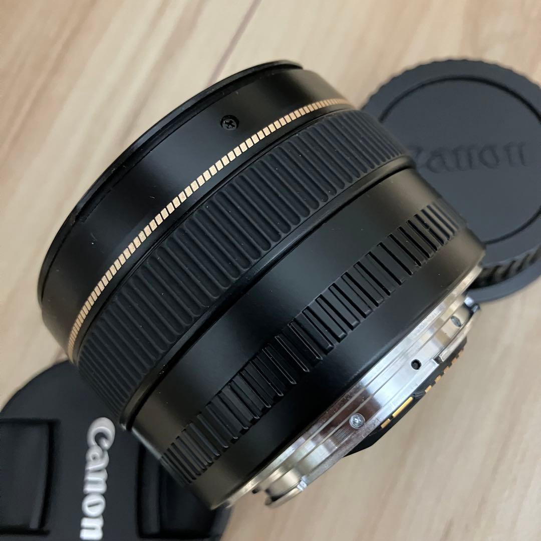 Canon EF 50mm f1.4 USM キレイ 前後キャップ、純正フード付
