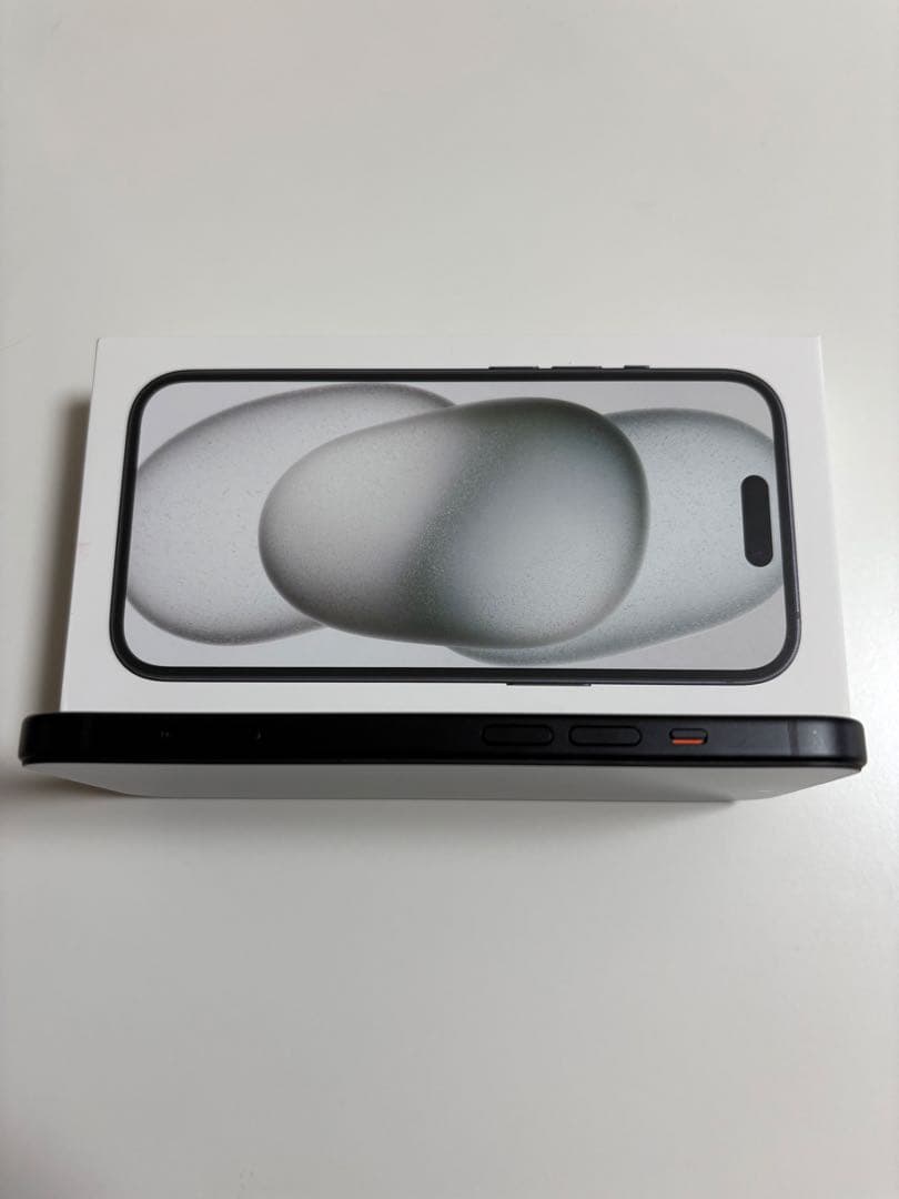 iPhone15 128GB SIMフリー バッテリー100% 修理歴あり