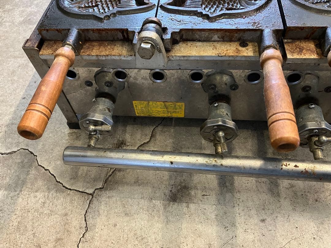 LPガス たい焼き器 5匹×2連 鯛焼き器/厨房機器/業務用