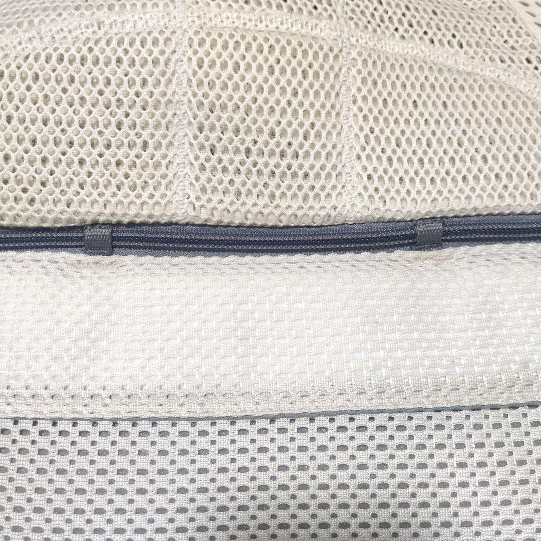 BABYBJÖRN 抱っこ紐　ハーモニー　クリーム色