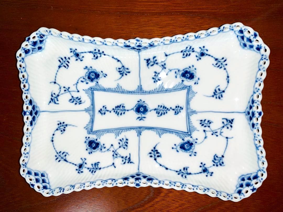 未使用品 廃盤品 ロイヤルコペンハーゲン フルレース スクエアプレート トレイ