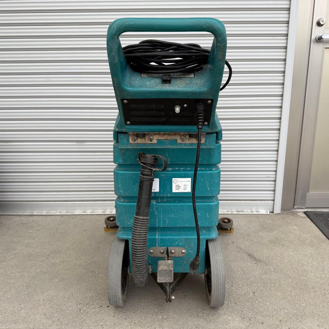 テナント社製　ウェットバキューム　コード式