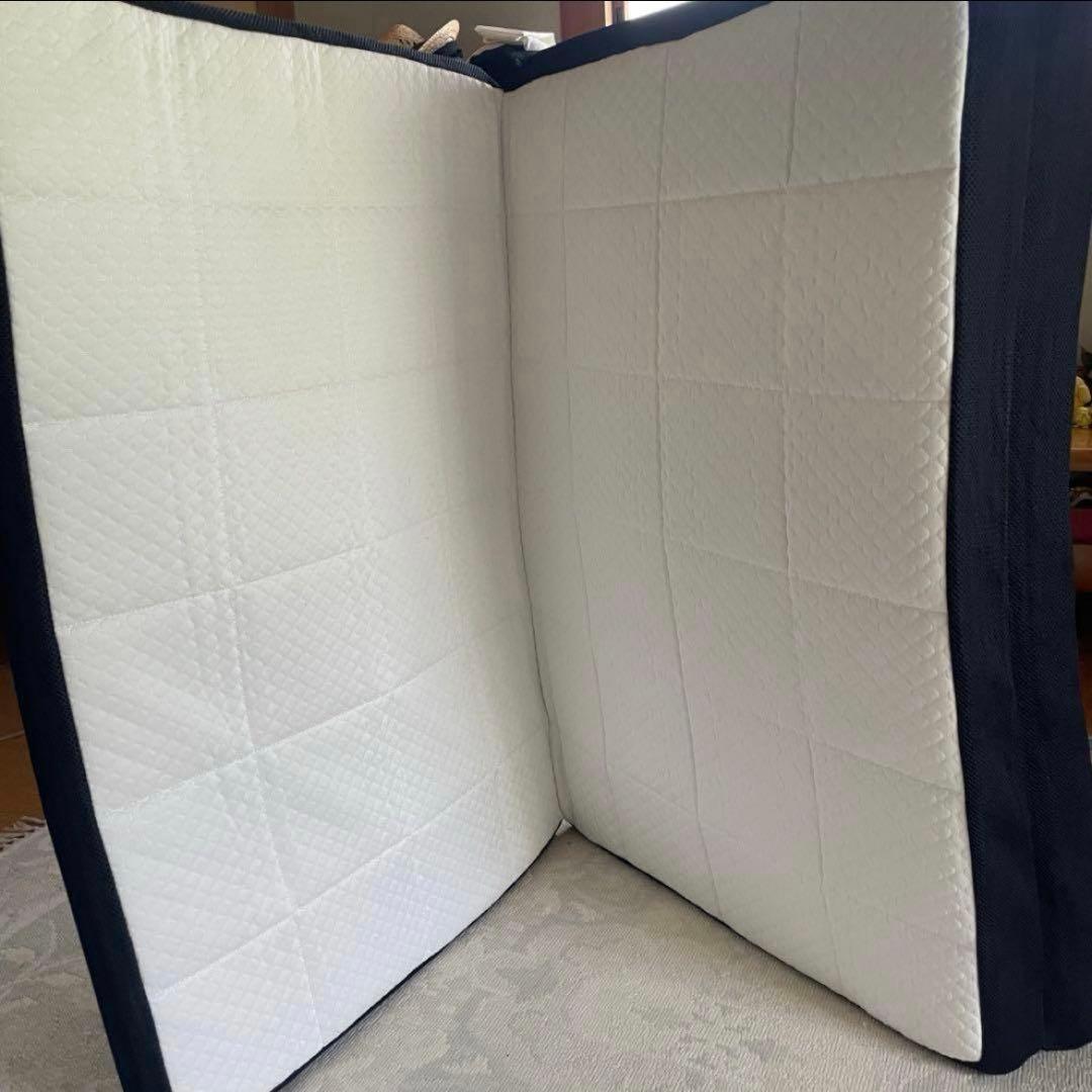 西川×ナフコ ロイヤルスリープ 三つ折りマットレス シングル 9cm 厚　寝具