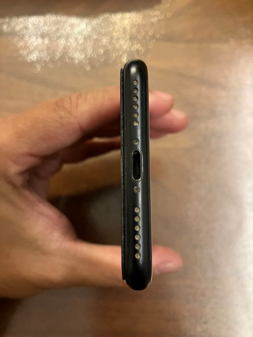 Apple iPhone SE 第二世代 本体 SE2