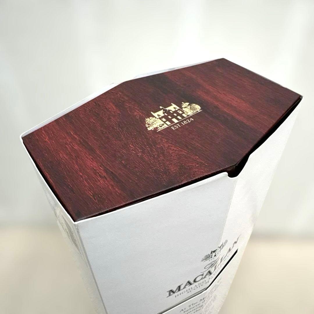 未開栓　ザ・マッカラン　レアカスク　2022 700ml