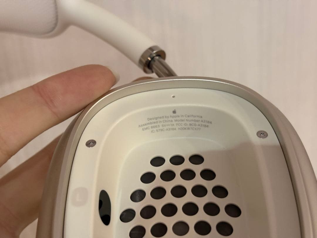 AirPods Pro Max2 スターライト　本体