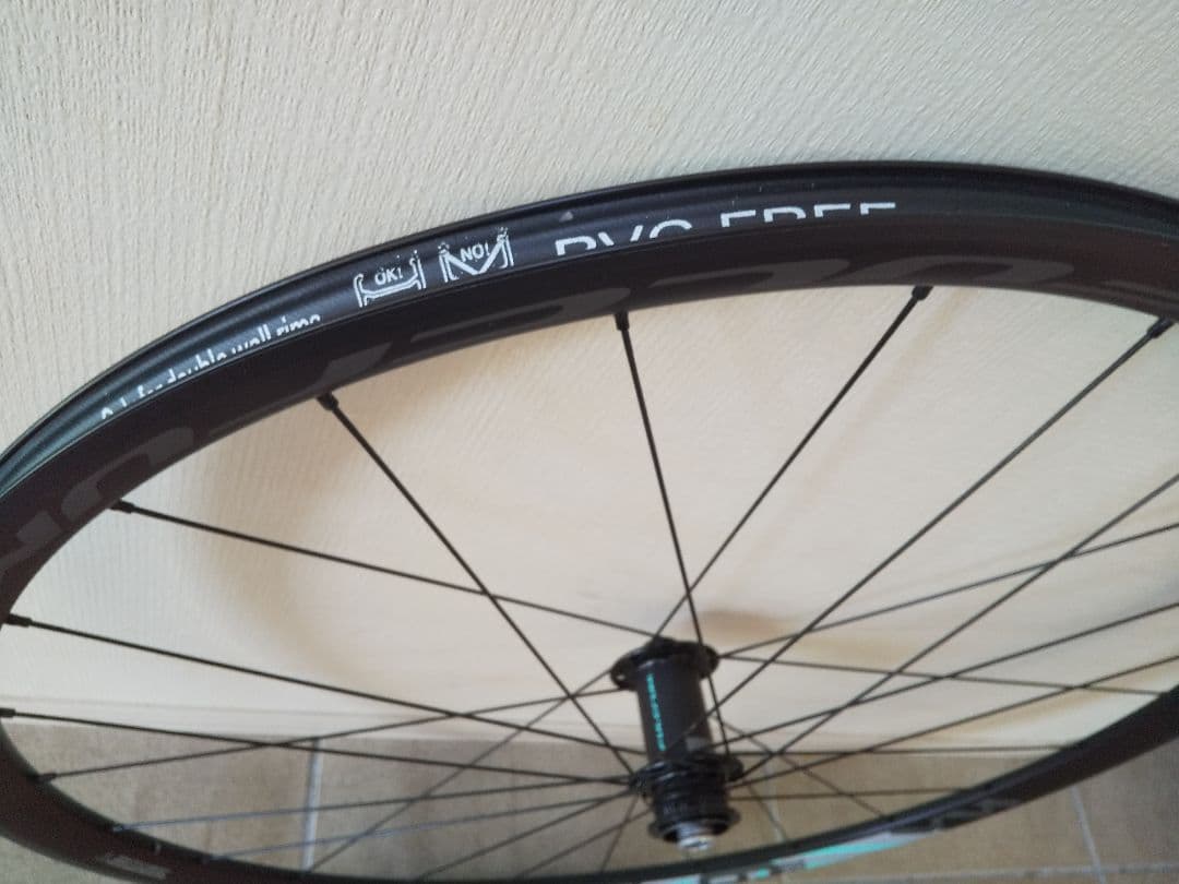 Fulcrum Racing 618DB チェレステカラー シマノフリー+おまけ