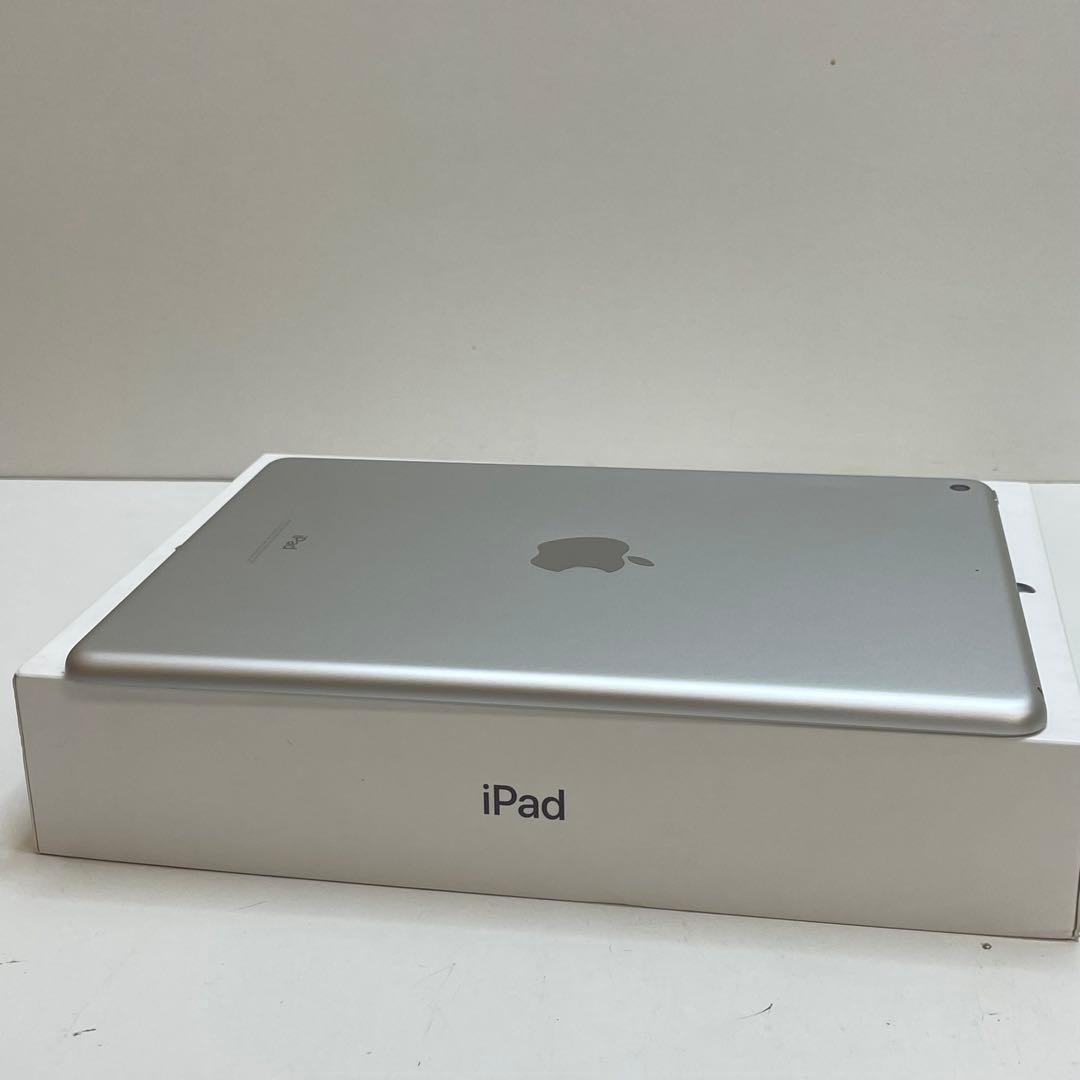 IPad 第5世代 32Gb Wi-Fi A1822