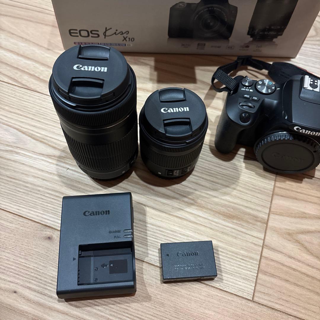 Canon EOS Kiss X10 ダブルズームキット デジタル一眼レフカメラ