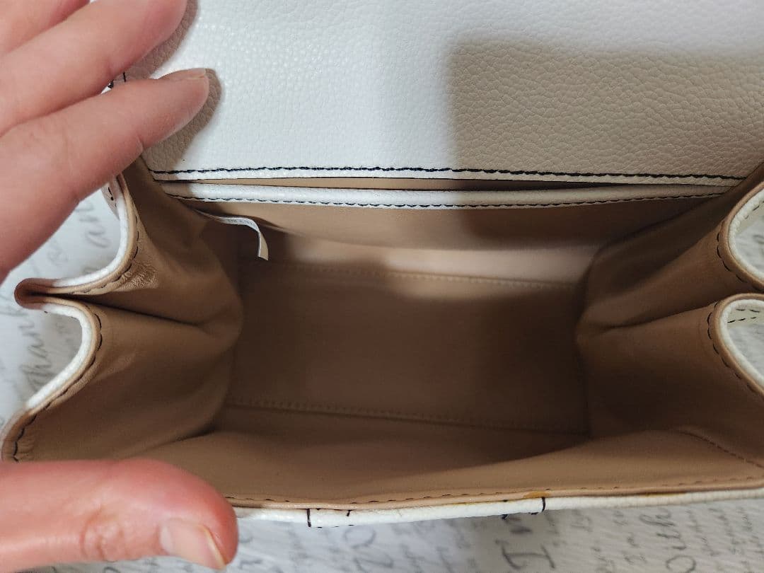 東京百花　シロリネ　本革　2wayショルダーバッグ　ホワイト