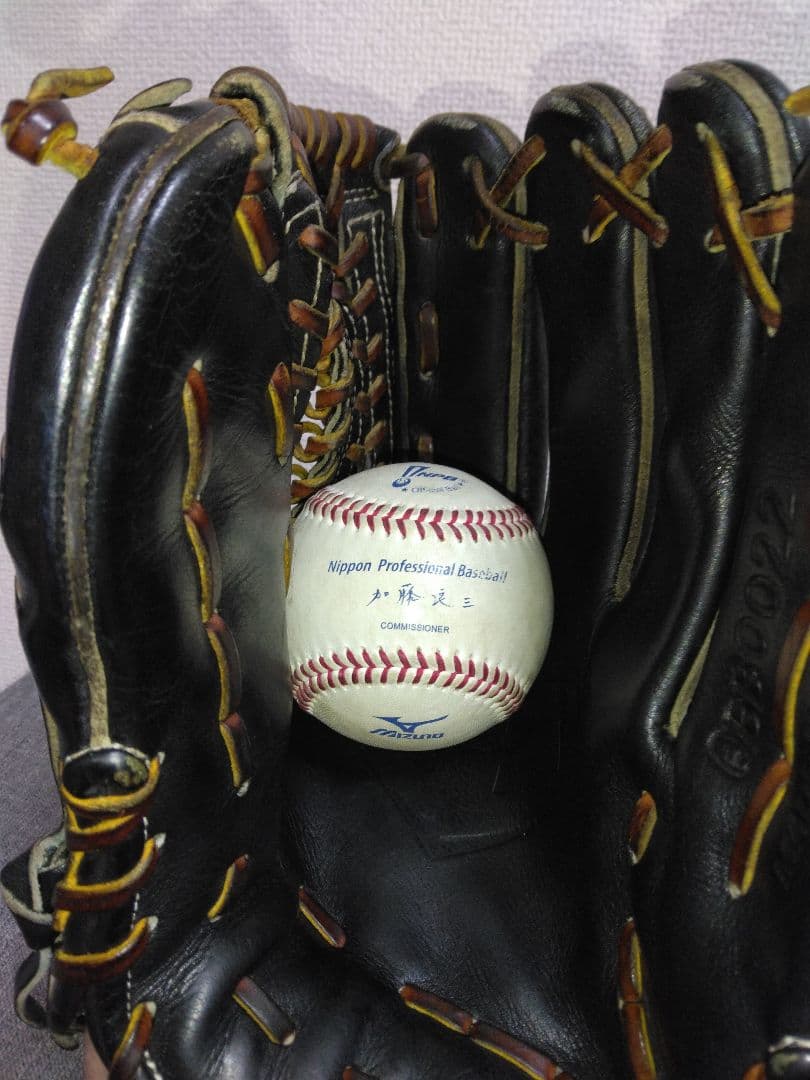 UNDER ARMOUR　硬式内野手用　 松田モデル