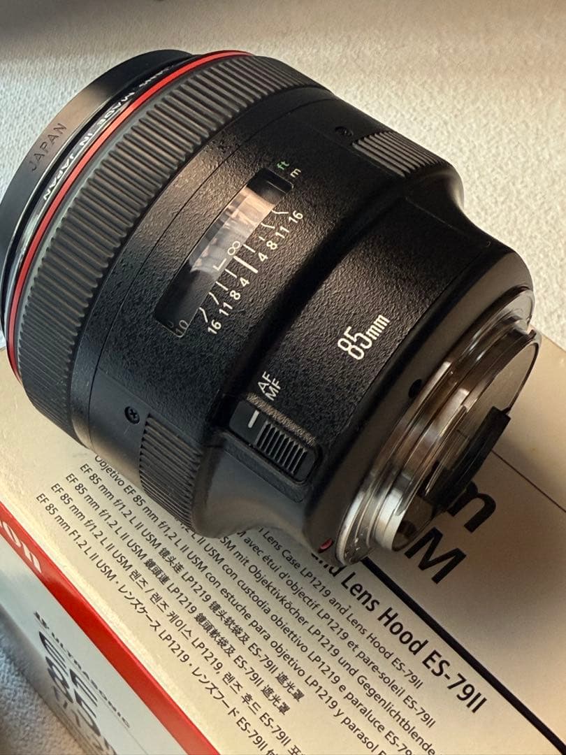 Canon キヤノン EF 85mm F1.2L II USM 単焦点　大口径