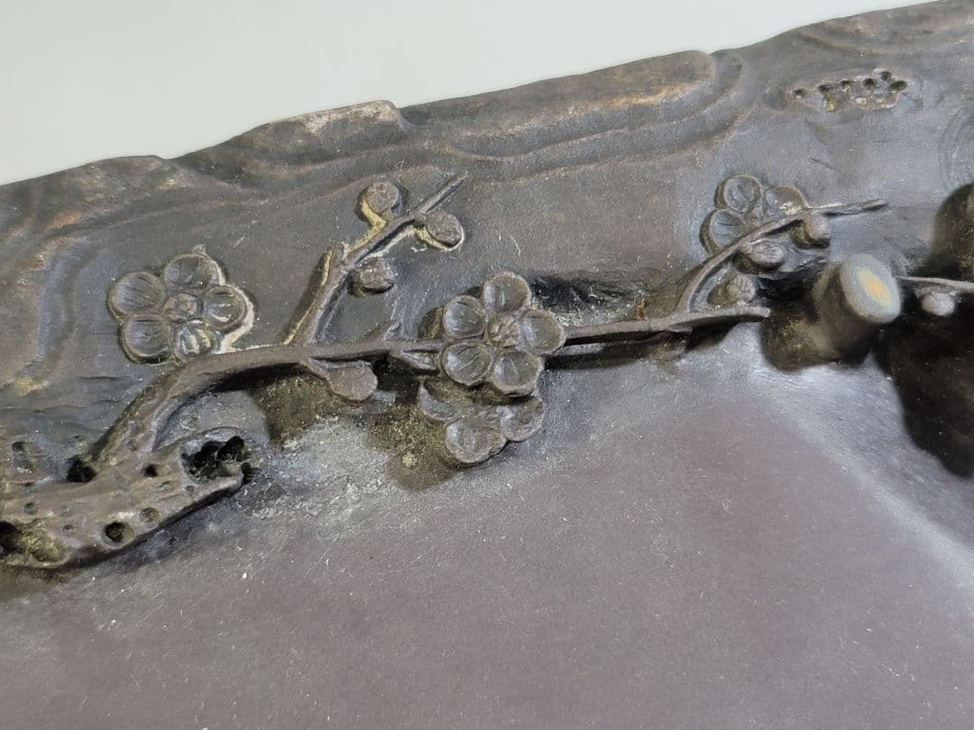 DT531 中国 文房四宝 端渓 刻梅紋 硯 唐木蓋付 美品