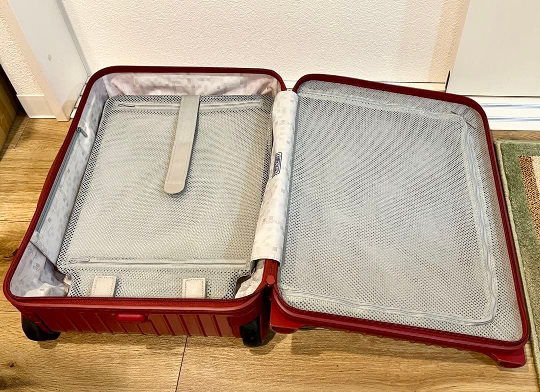 リモワ　サルサ　2輪（機内持ち込み可能）