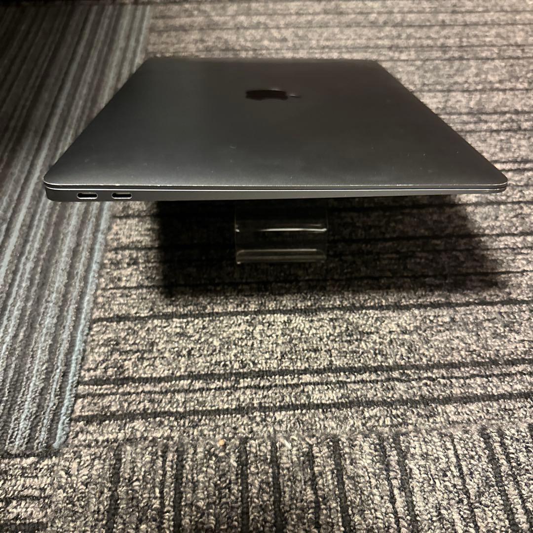 A2179 MacBook Air 2020 13インチ 256GB 2