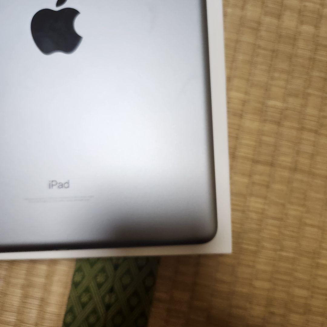 Apple iPad 第６世代バッテリー容量91% Simフリー