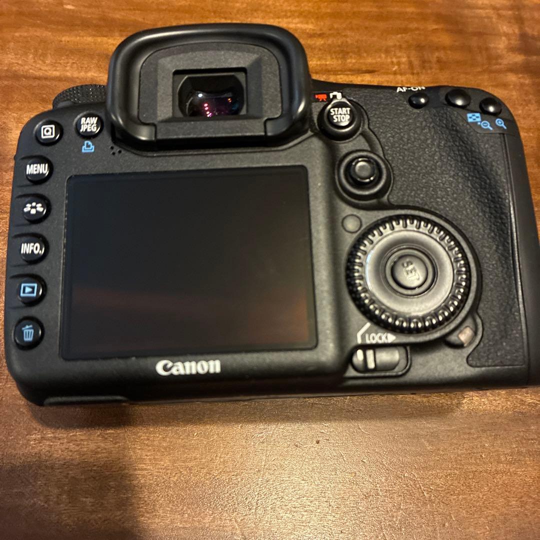 デジタルカメラ Canon EOS7D