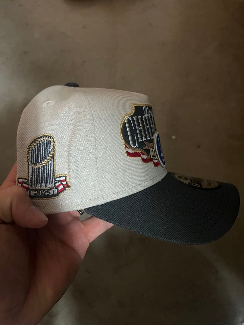 オ*）様 2025年ワールドシリーズチャンピオンキャップ