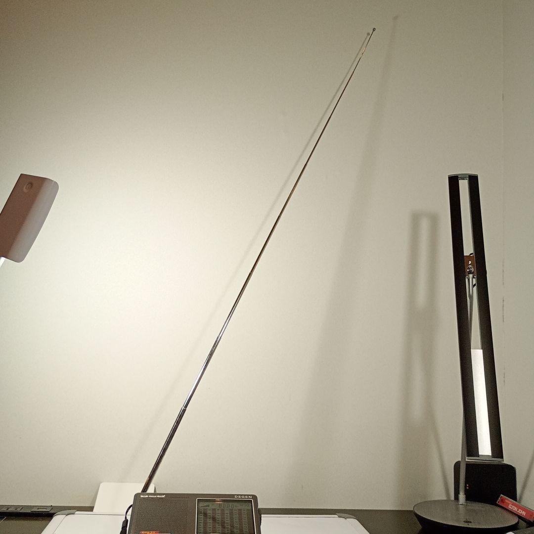 DEGEN 高感度BCLラジオ DE1103 動作品。 ブックサイズです