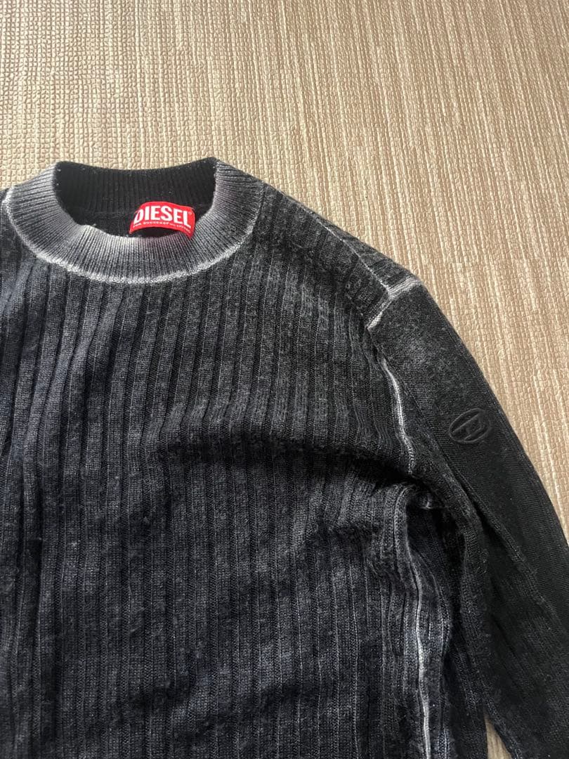 深水光太着用 DIESEL リブ編みクルーネックセーター
