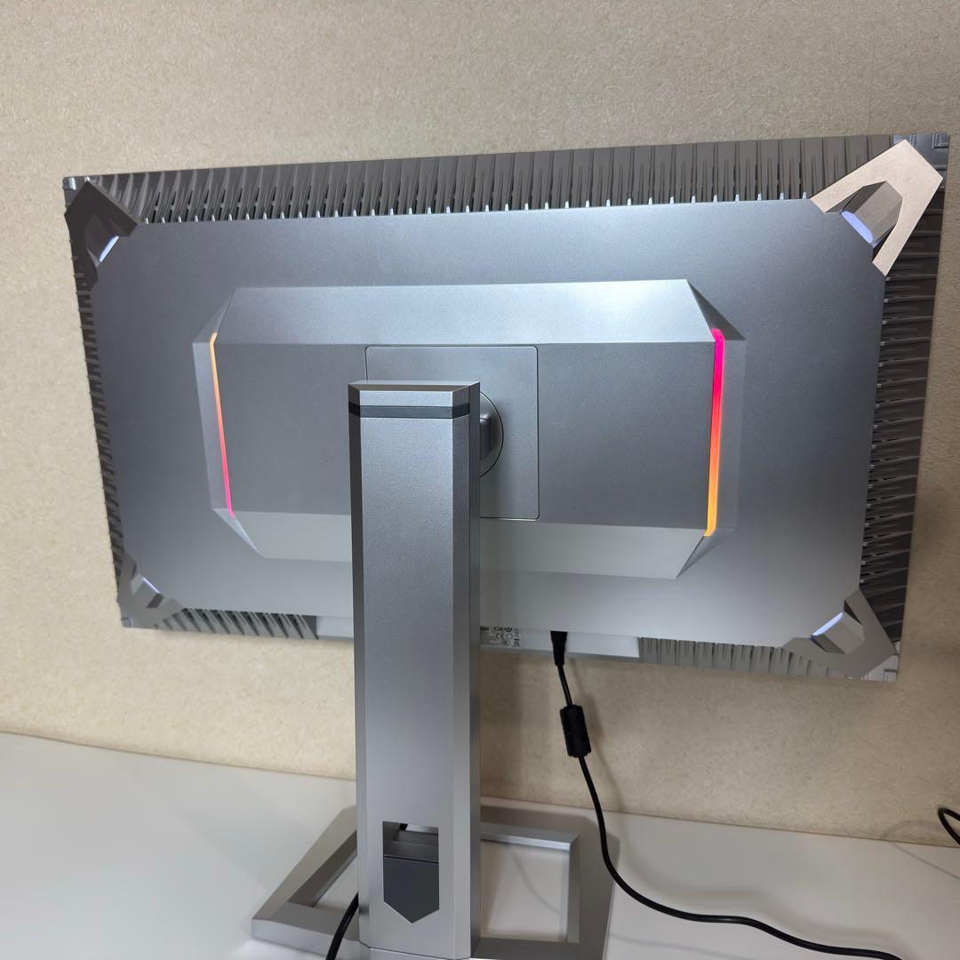 INNOCN 4K モニター 27インチ miniLED 27M2U