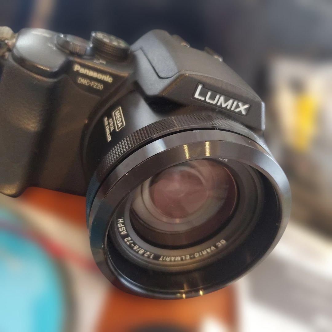 Panasonic DMC-FZ20 デジタルカメラ(中古作動確認済み)