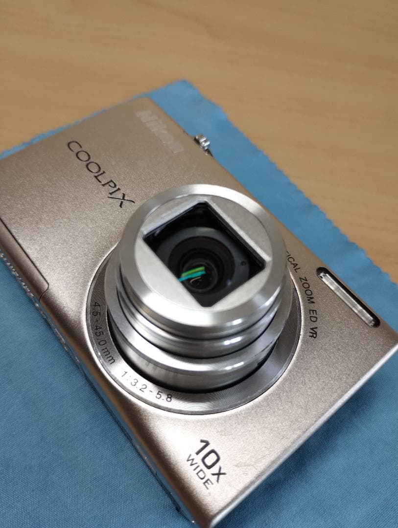 ✨動作良好✨ 美品 Nikon COOLPIX S6200 シルバー デジカメ
