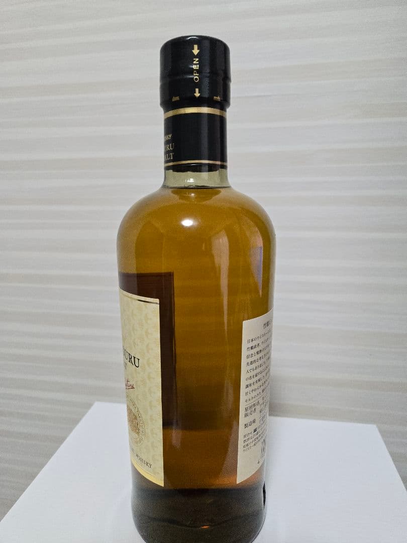 竹鶴ピュアモルトウイスキー 700ml 　43%