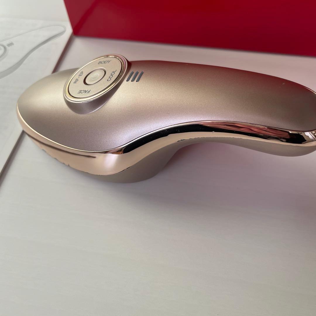 MEラボンエクラ　美顔器 ME LABOUM ECLAT ECT-02