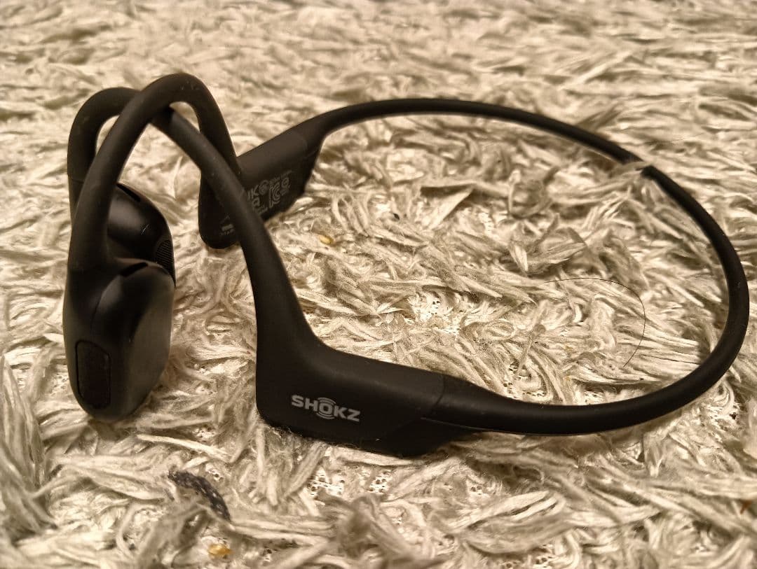 SHOKZ OpenRun Pro S810 骨伝導イヤホン ブラック