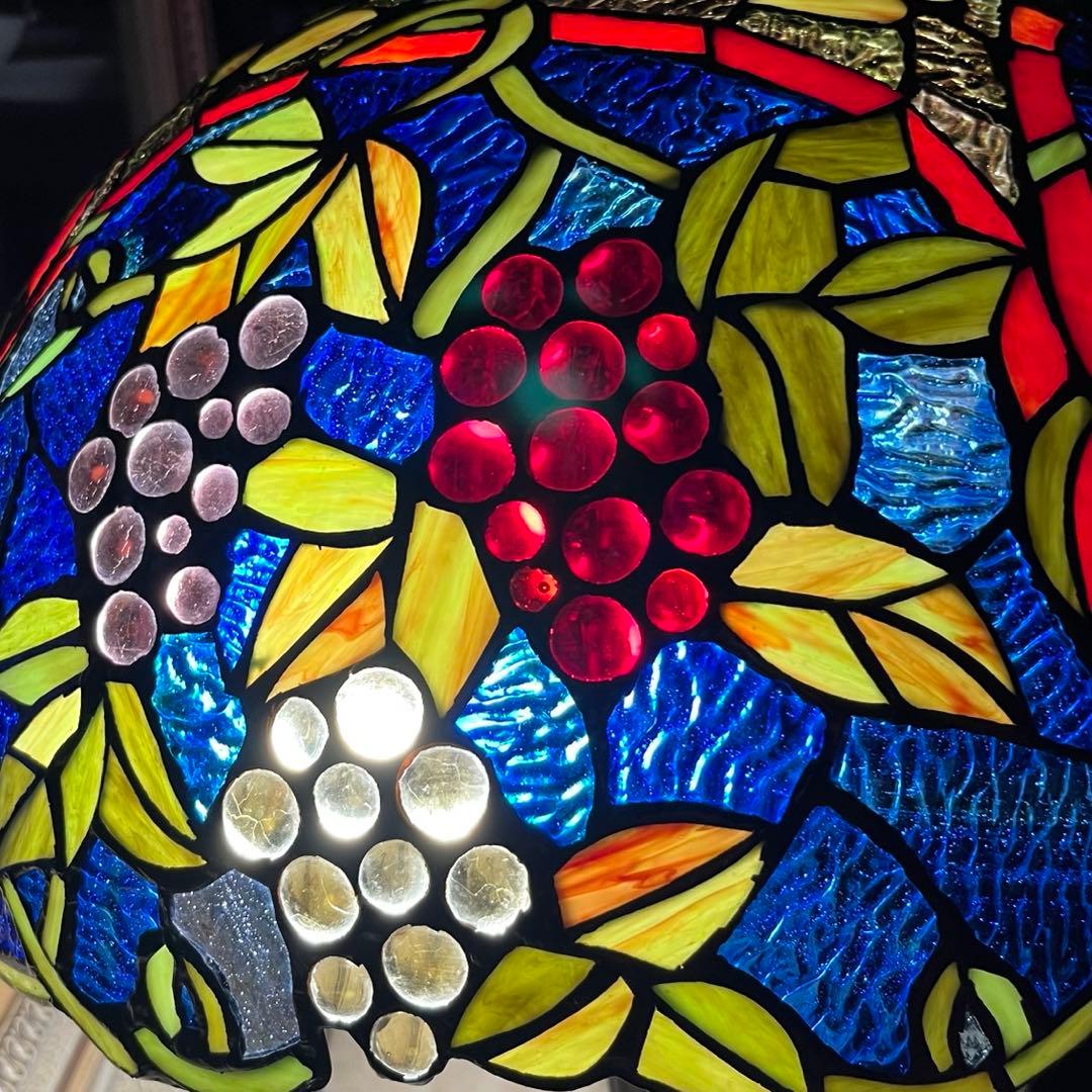 新品未使用　特大　ステンドランプ　ステンドガラス　ブドウ　葡萄　卓上ライト　開運