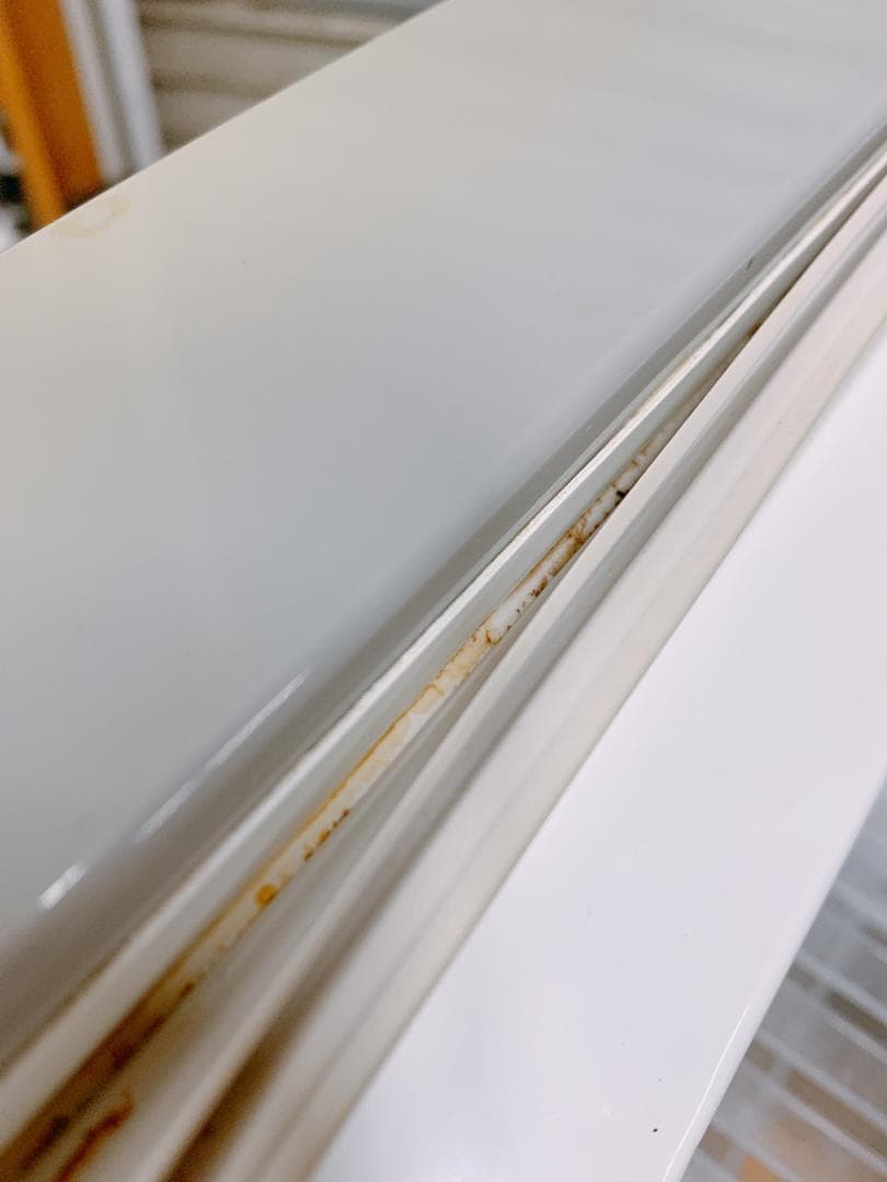 関東限定送料無料 SHARP 2ドア冷蔵庫 1118か1 H 260