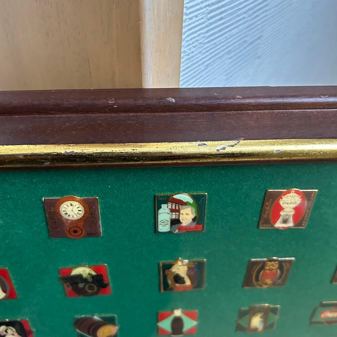 コカ・コーラ ピンバッジセット 額装品/ 100周年 1886-1986 限定品