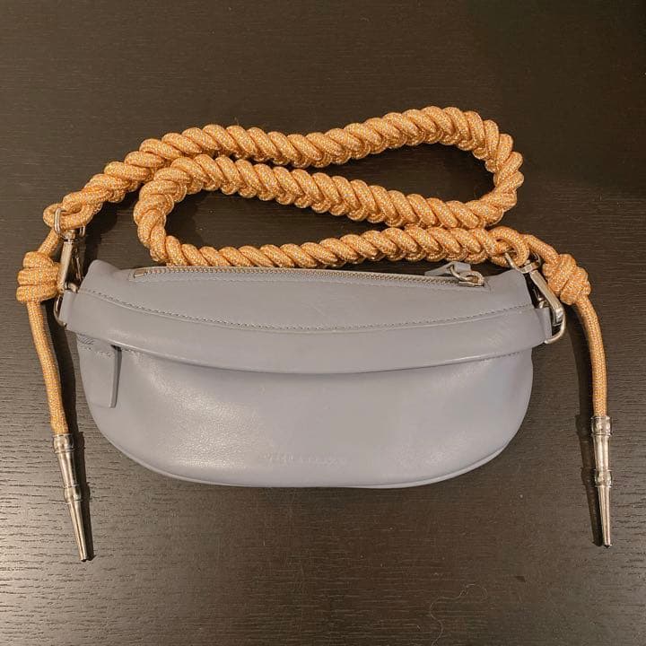 AVEC LA TROUPE × STUNNINGLURE ボディバッグ