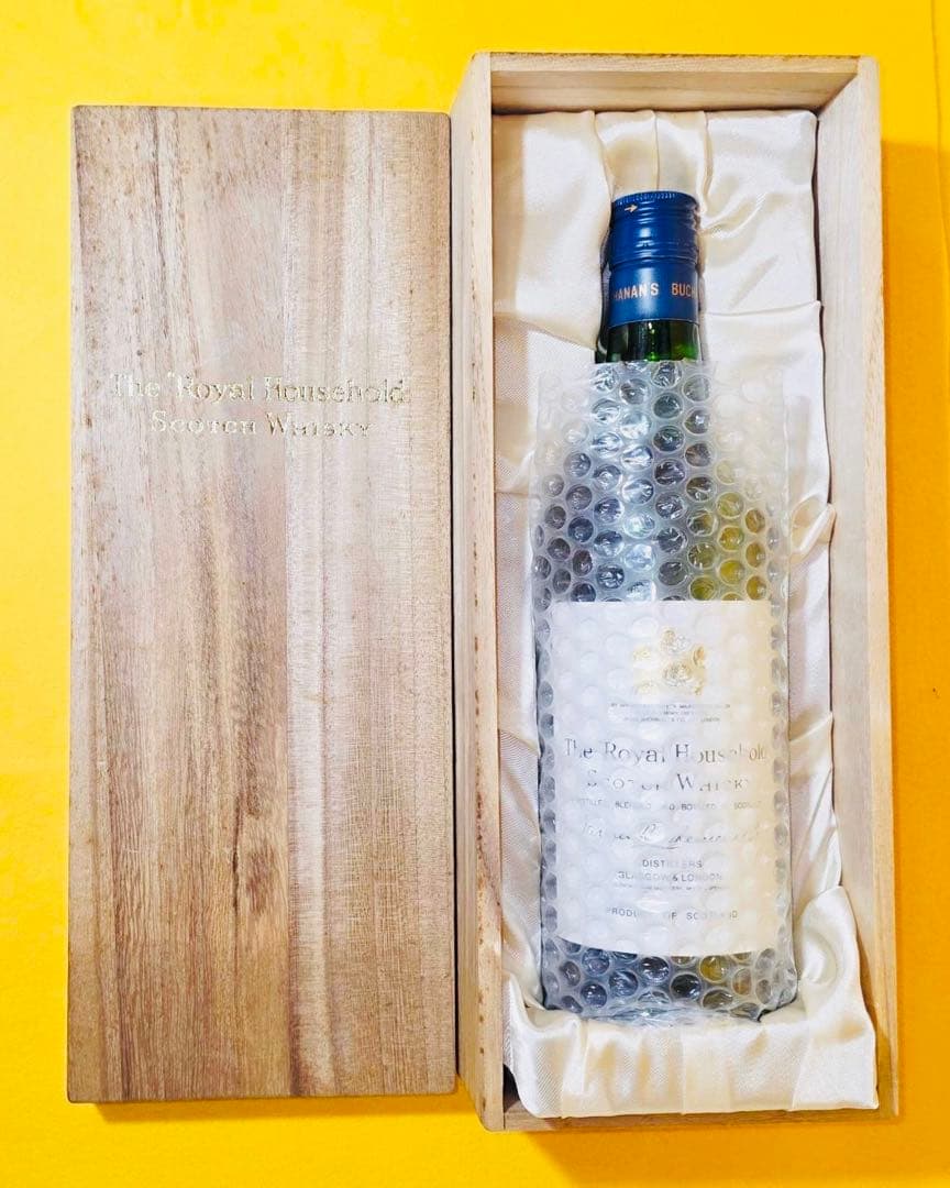 未開封レア英国王室御用達ロイヤルハウスホールドスコッチウイスキー750ml桐箱付